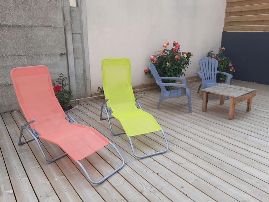 Apartment - Entierement Neuf A 100 Metres De La